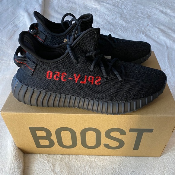 💥💥6️⃣0️⃣0️⃣💥💥 YEEZY BOOST 350 v2 CoreBlack - Picture 5 of 6